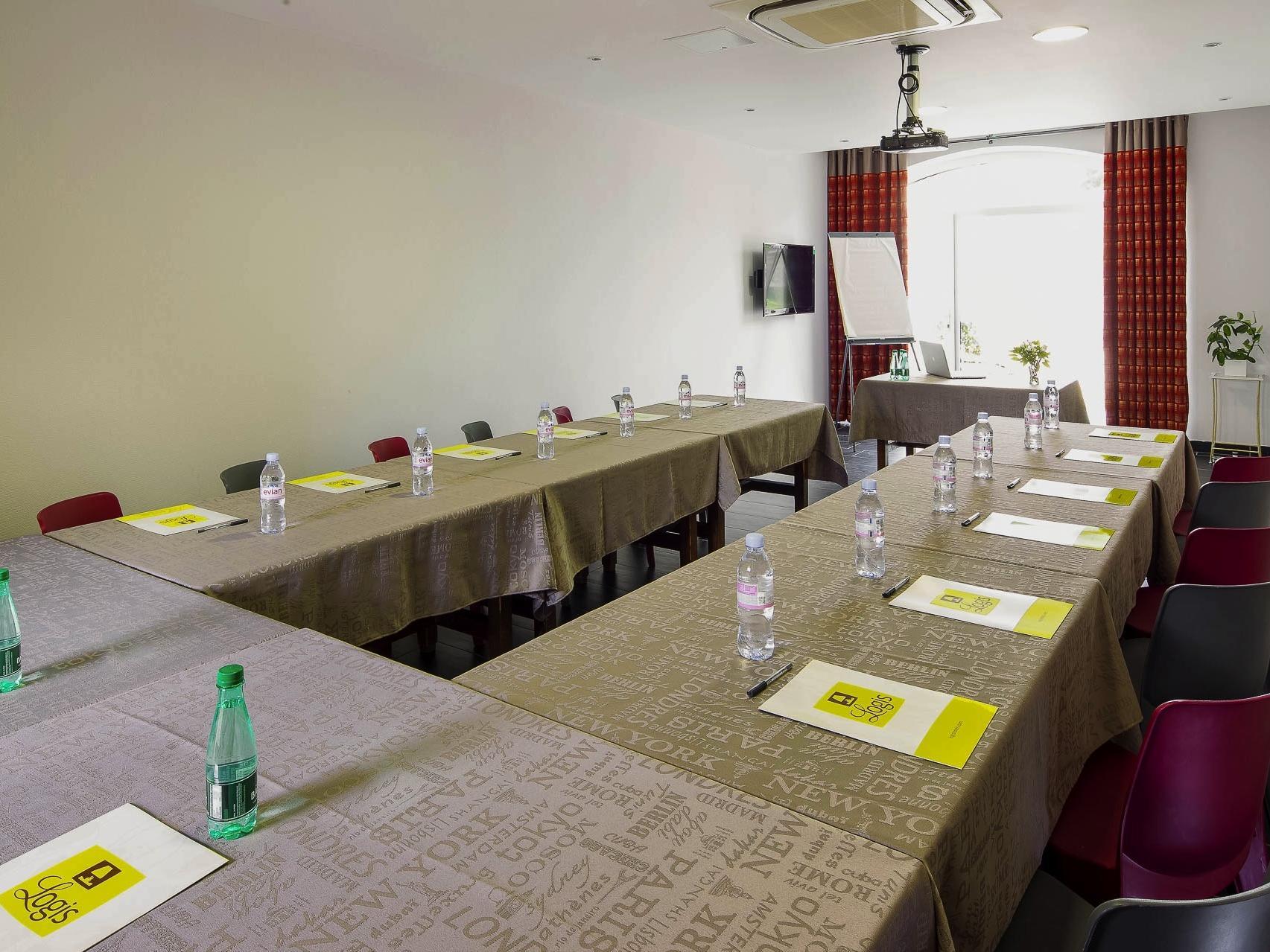Hotel Blanc Marigny-Saint-Marcel Exterior photo